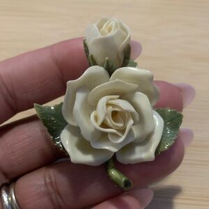 Vintage Roses🌹 Brooch